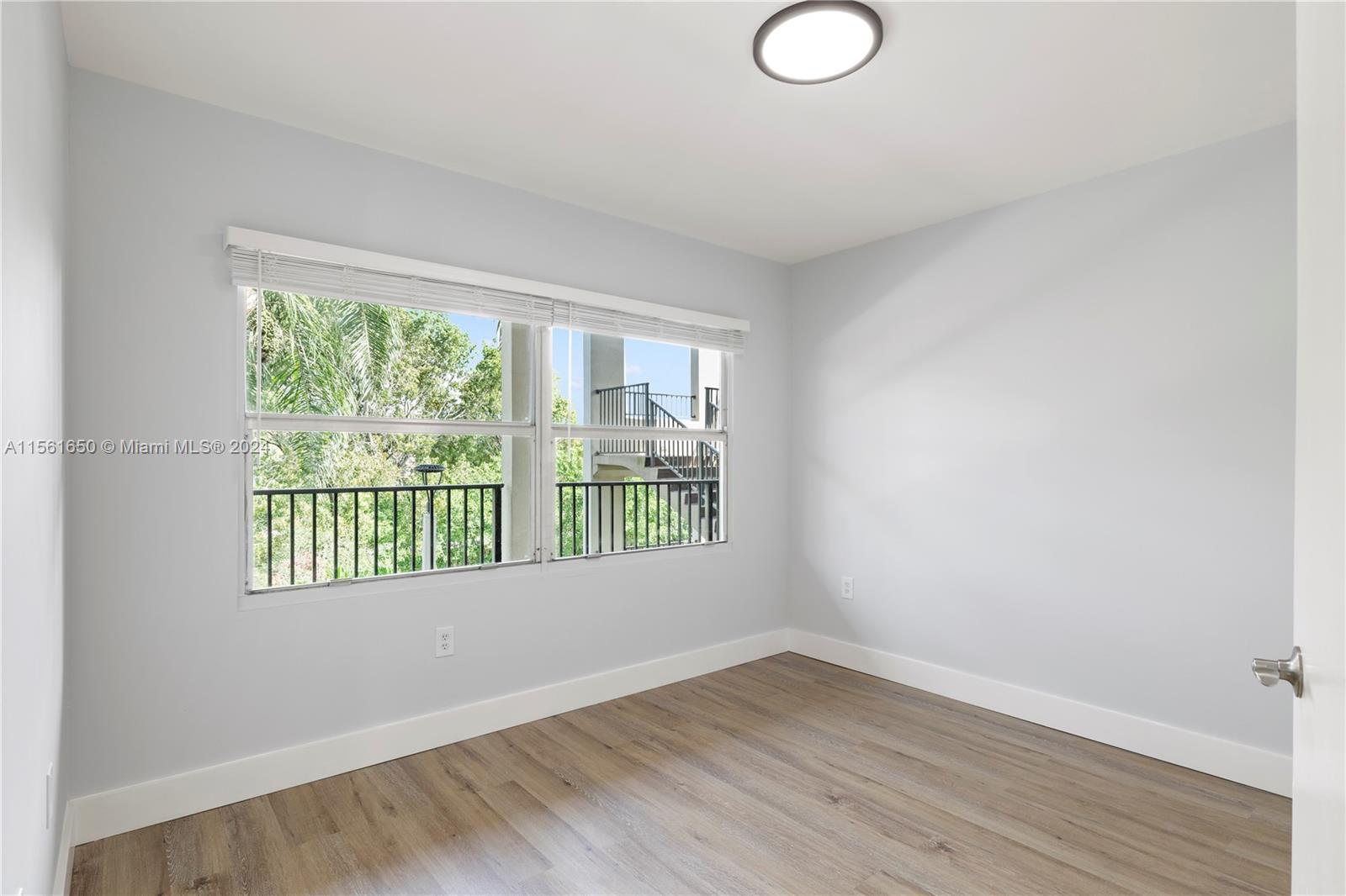 550 SW 137th Ave 302L, Pembroke Pines, Florida 33027, 2 Bedrooms Bedrooms, ,2 BathroomsBathrooms,Residential,For Sale,550 SW 137th Ave 302L,A11561650