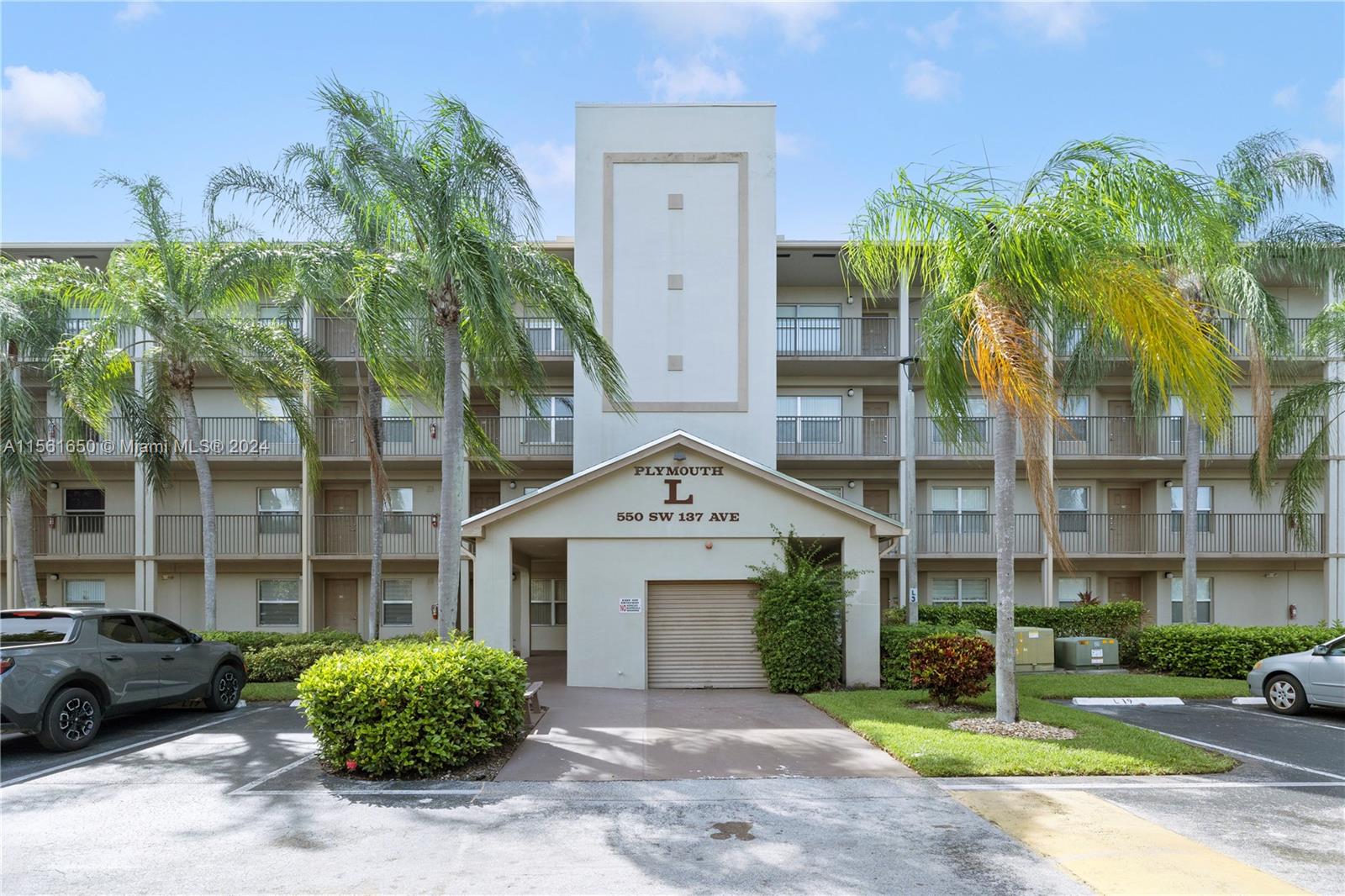 550 SW 137th Ave 302L, Pembroke Pines, Florida 33027, 2 Bedrooms Bedrooms, ,2 BathroomsBathrooms,Residential,For Sale,550 SW 137th Ave 302L,A11561650