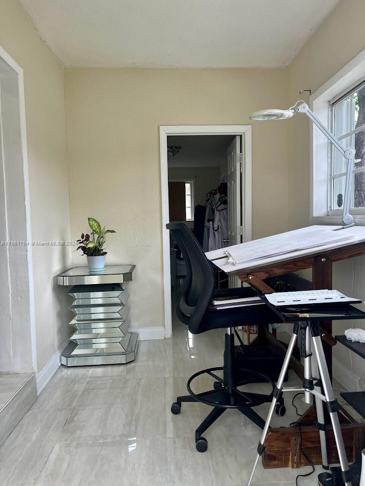 209 NW 7th Ave, Dania Beach, Florida 33004, 2 Bedrooms Bedrooms, ,1 BathroomBathrooms,Residential,For Sale,209 NW 7th Ave,A11561754