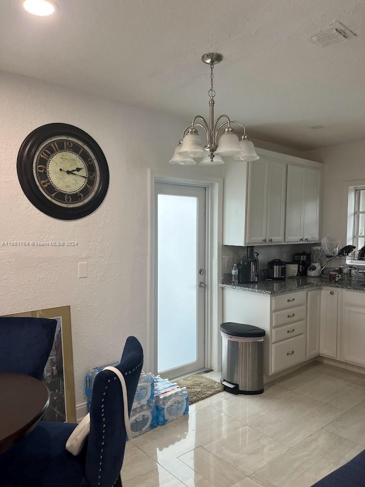 209 NW 7th Ave, Dania Beach, Florida 33004, 2 Bedrooms Bedrooms, ,1 BathroomBathrooms,Residential,For Sale,209 NW 7th Ave,A11561754