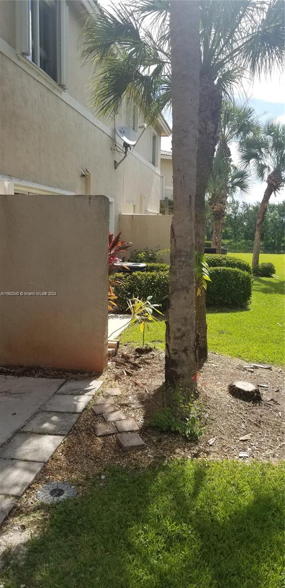 Pembroke Pines, Florida 33028, 3 Bedrooms Bedrooms, ,2 BathroomsBathrooms,Residentiallease,For Rent,A11562040
