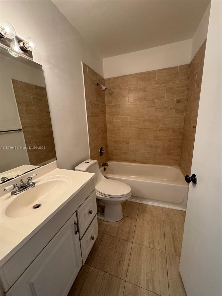 2244 SW 80th Ter 2244, Miramar, Florida 33025, 2 Bedrooms Bedrooms, ,2 BathroomsBathrooms,Residentiallease,For Rent,2244 SW 80th Ter 2244,A11562043