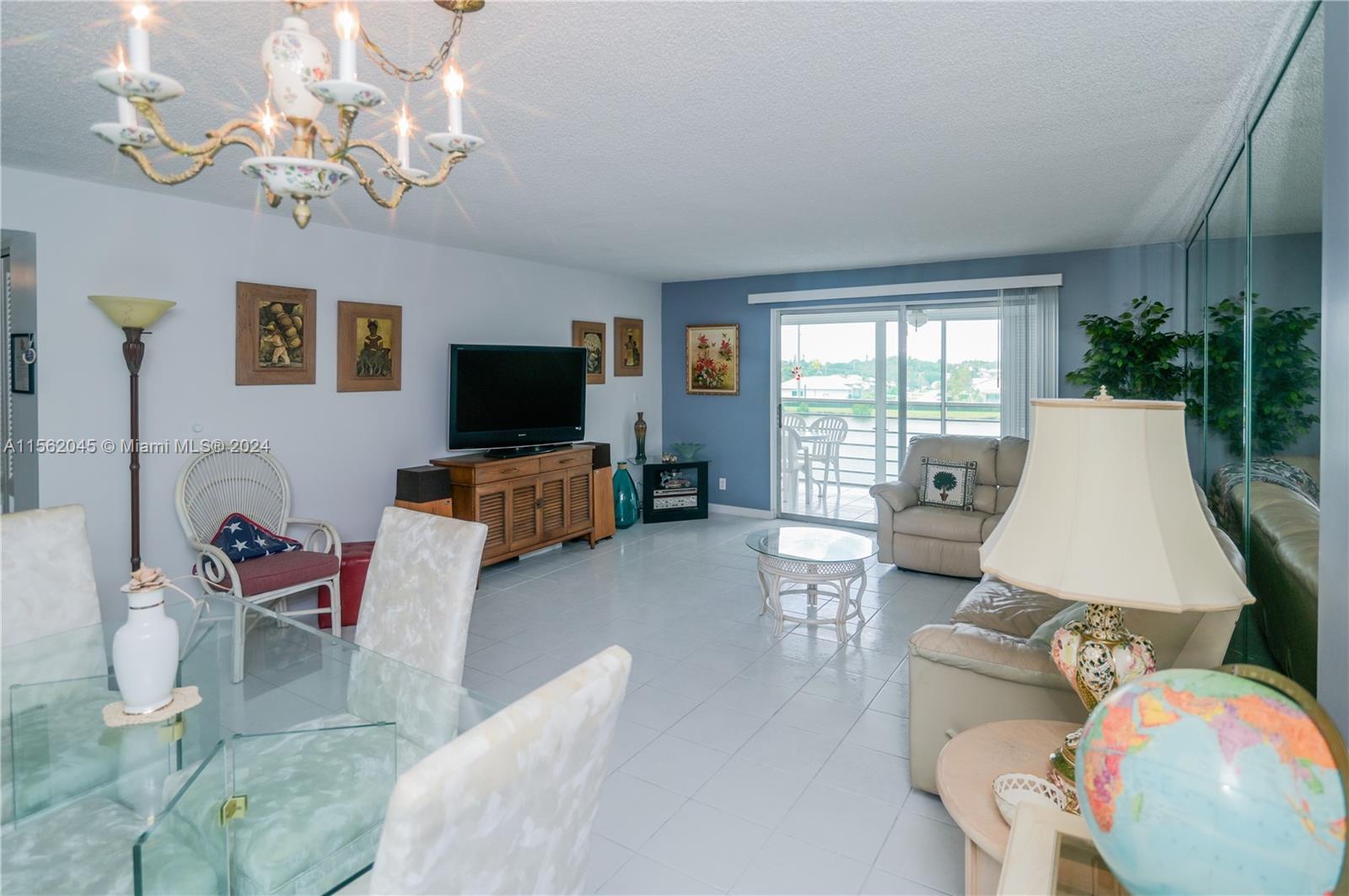 321 SE 3rd St 407, Dania Beach, Florida 33004, 2 Bedrooms Bedrooms, ,2 BathroomsBathrooms,Residential,For Sale,321 SE 3rd St 407,A11562045