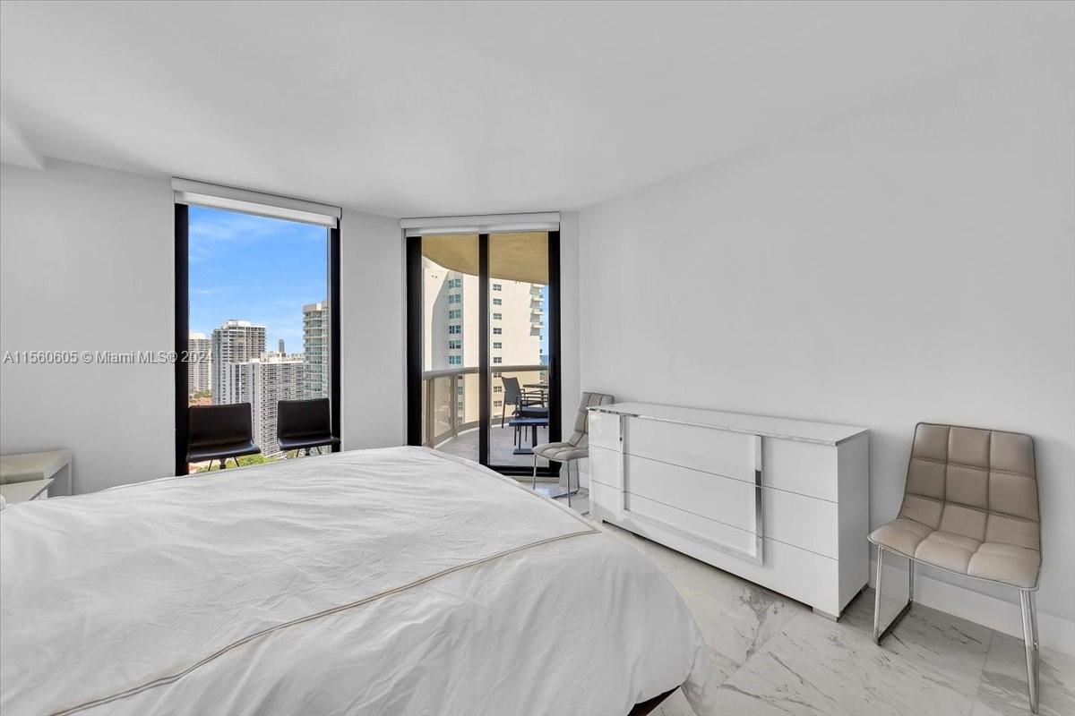 20191 E Country Club Dr 2403, Aventura, Florida 33180, 2 Bedrooms Bedrooms, ,2 BathroomsBathrooms,Residential,For Sale,20191 E Country Club Dr 2403,A11560605