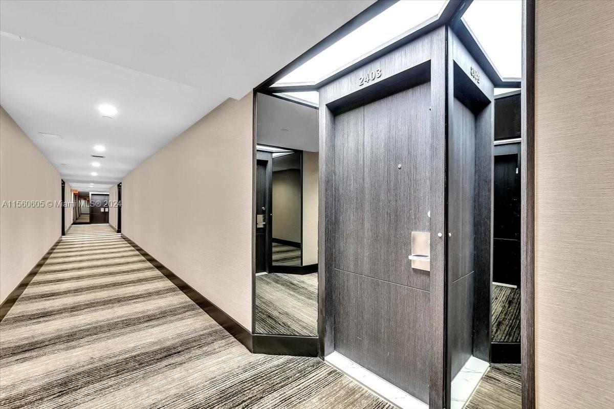 20191 E Country Club Dr 2403, Aventura, Florida 33180, 2 Bedrooms Bedrooms, ,2 BathroomsBathrooms,Residential,For Sale,20191 E Country Club Dr 2403,A11560605