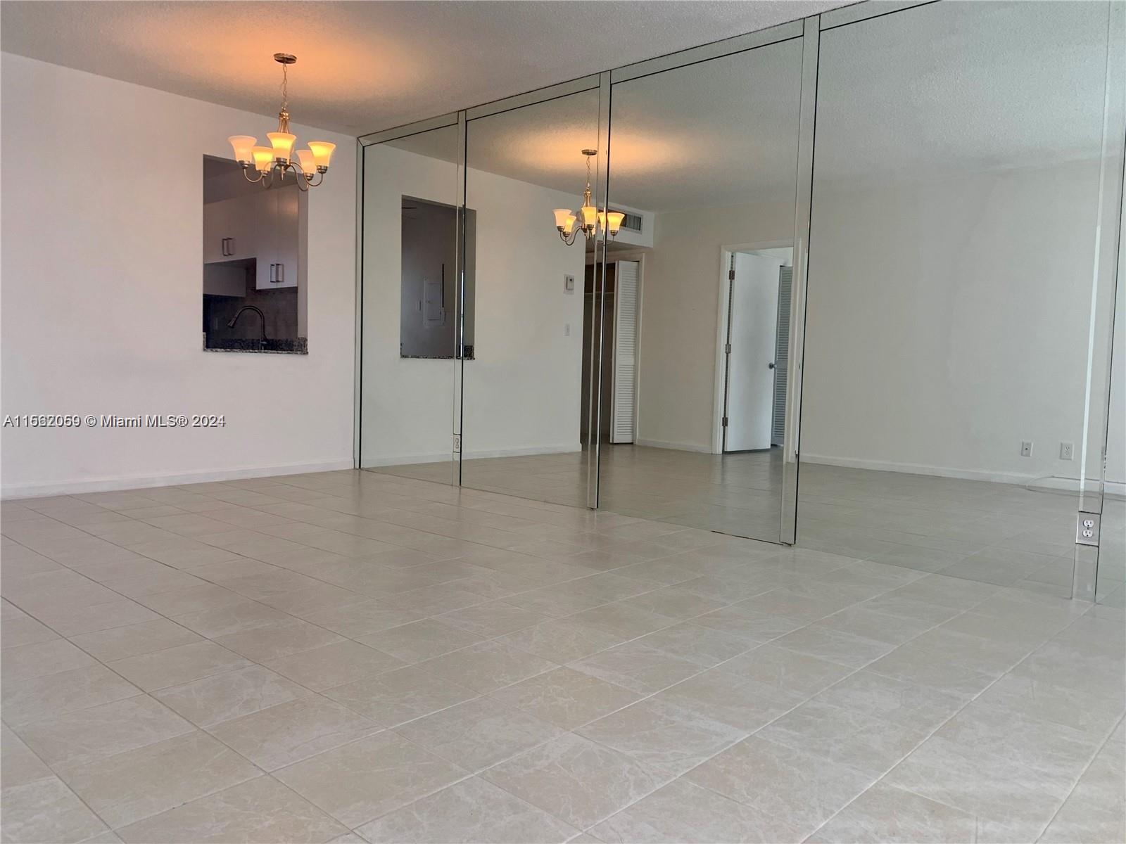 2200 Park Ln 308, Hollywood, Florida 33021, 1 Bedroom Bedrooms, ,1 BathroomBathrooms,Residentiallease,For Rent,2200 Park Ln 308,A11562059