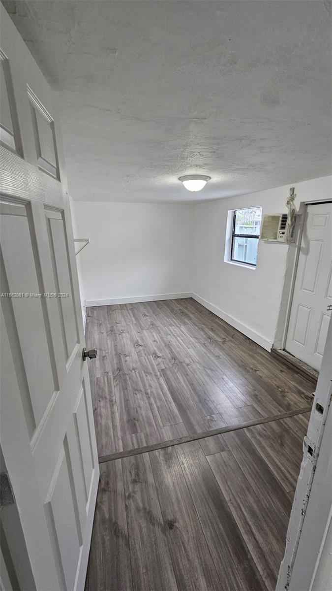 123 SW 68th Ave 0, Pembroke Pines, Florida 33023, 3 Bedrooms Bedrooms, ,2 BathroomsBathrooms,Residentiallease,For Rent,123 SW 68th Ave 0,A11562061