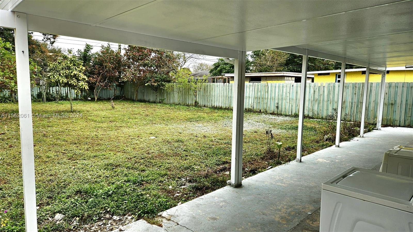 123 SW 68th Ave 0, Pembroke Pines, Florida 33023, 3 Bedrooms Bedrooms, ,2 BathroomsBathrooms,Residentiallease,For Rent,123 SW 68th Ave 0,A11562061