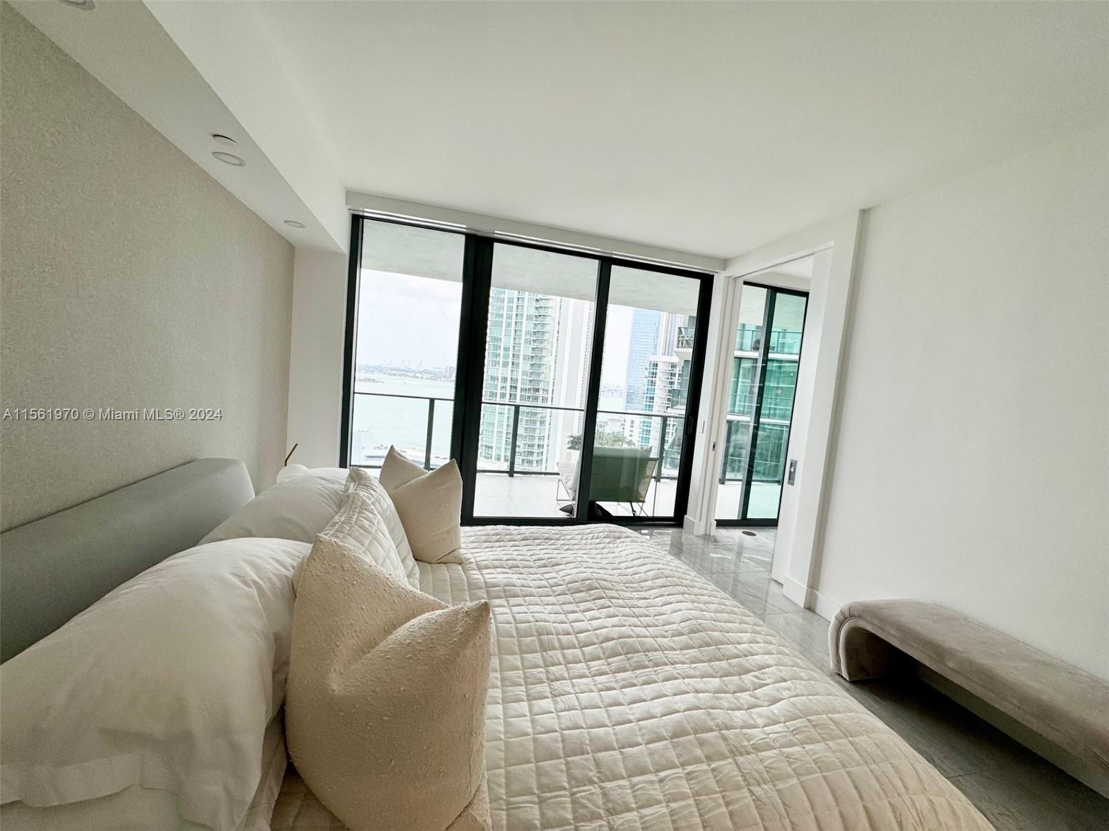 650 NE 32nd St 1901, Miami, Florida 33137, 3 Bedrooms Bedrooms, ,3 BathroomsBathrooms,Residentiallease,For Rent,650 NE 32nd St 1901,A11561970