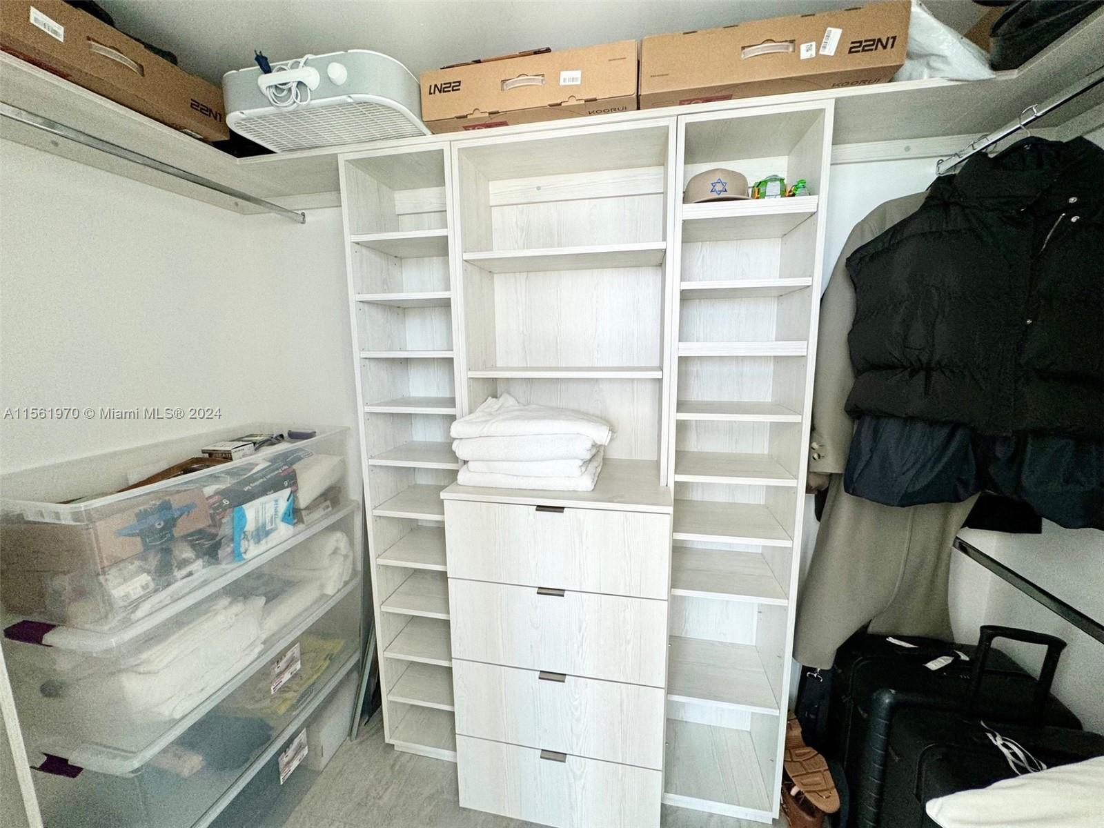 650 NE 32nd St 1901, Miami, Florida 33137, 3 Bedrooms Bedrooms, ,3 BathroomsBathrooms,Residentiallease,For Rent,650 NE 32nd St 1901,A11561970