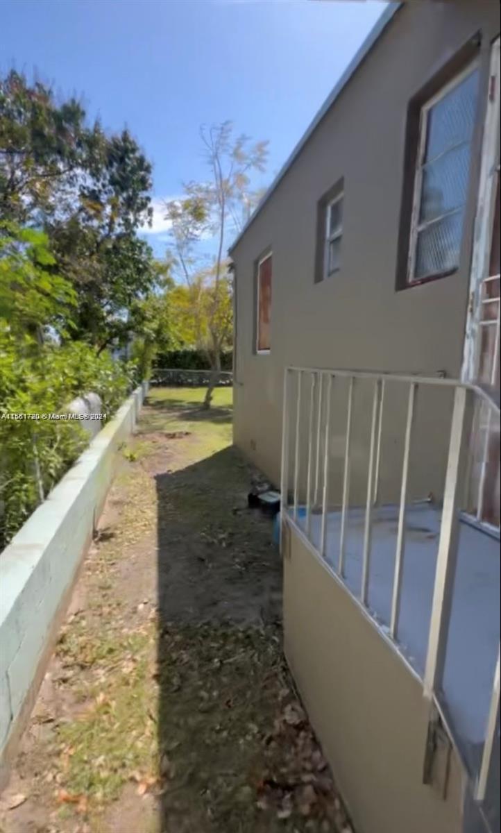 295 NE 82nd St 1, Miami, Florida 33138, 1 Bedroom Bedrooms, ,1 BathroomBathrooms,Residentiallease,For Rent,295 NE 82nd St 1,A11561720