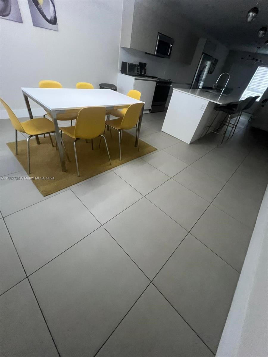 2535 NE 193rd St 3112, Miami, Florida 33180, 3 Bedrooms Bedrooms, ,2 BathroomsBathrooms,Residential,For Sale,2535 NE 193rd St 3112,A11552735