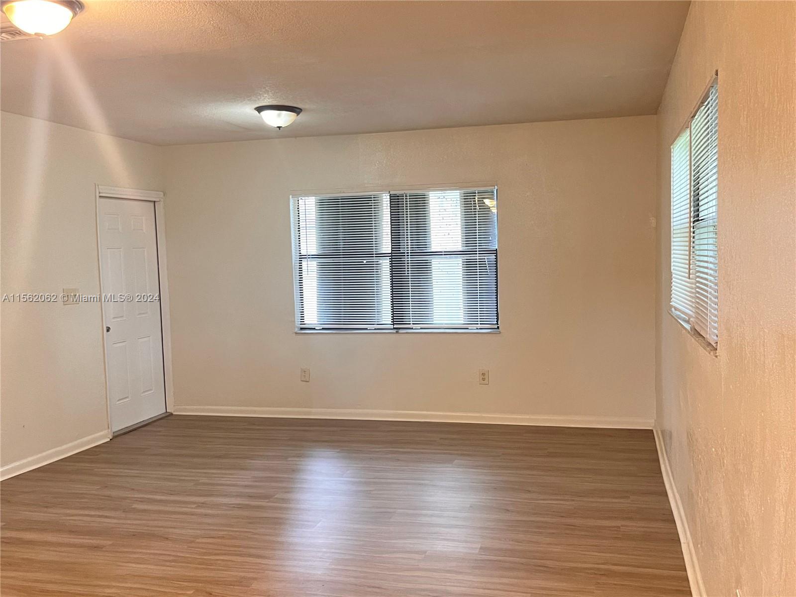 11932 SW 217th St 11932, Miami, Florida 33170, 2 Bedrooms Bedrooms, ,1 BathroomBathrooms,Residentiallease,For Rent,11932 SW 217th St 11932,A11562062