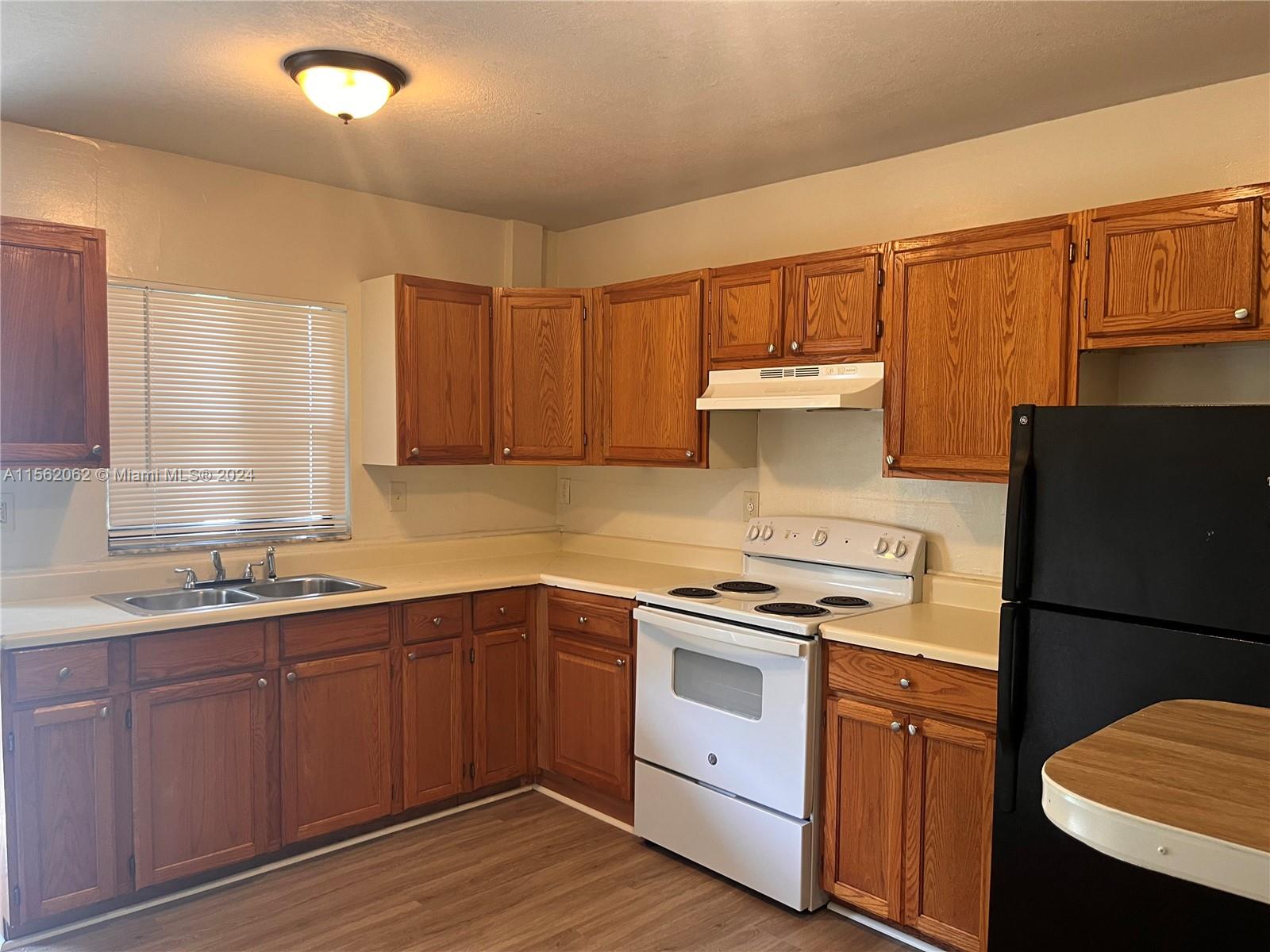 11932 SW 217th St 11932, Miami, Florida 33170, 2 Bedrooms Bedrooms, ,1 BathroomBathrooms,Residentiallease,For Rent,11932 SW 217th St 11932,A11562062