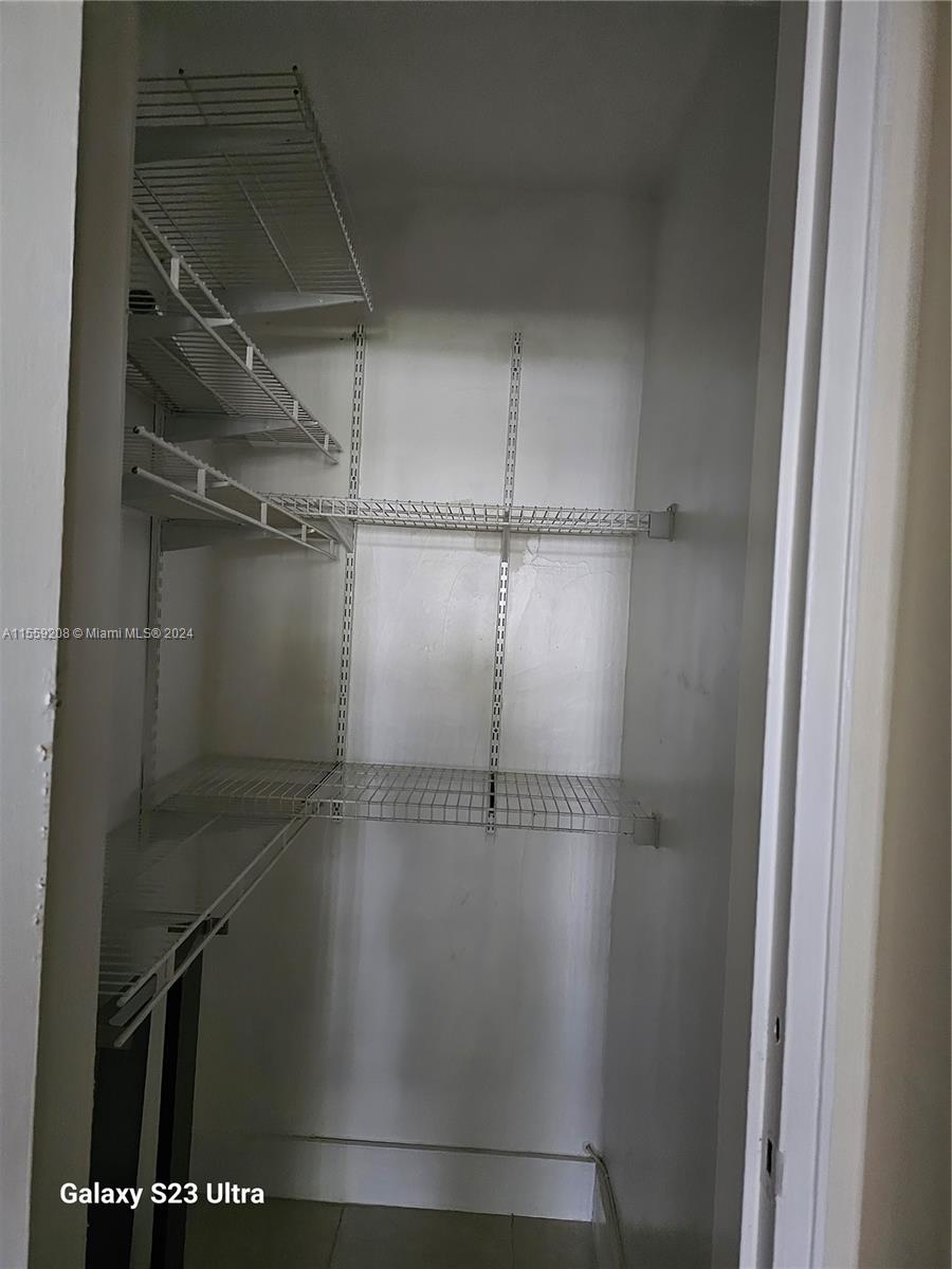 1471 NE 170th St 117A, North Miami Beach, Florida 33162, 1 Bedroom Bedrooms, ,1 BathroomBathrooms,Residential,For Sale,1471 NE 170th St 117A,A11559208