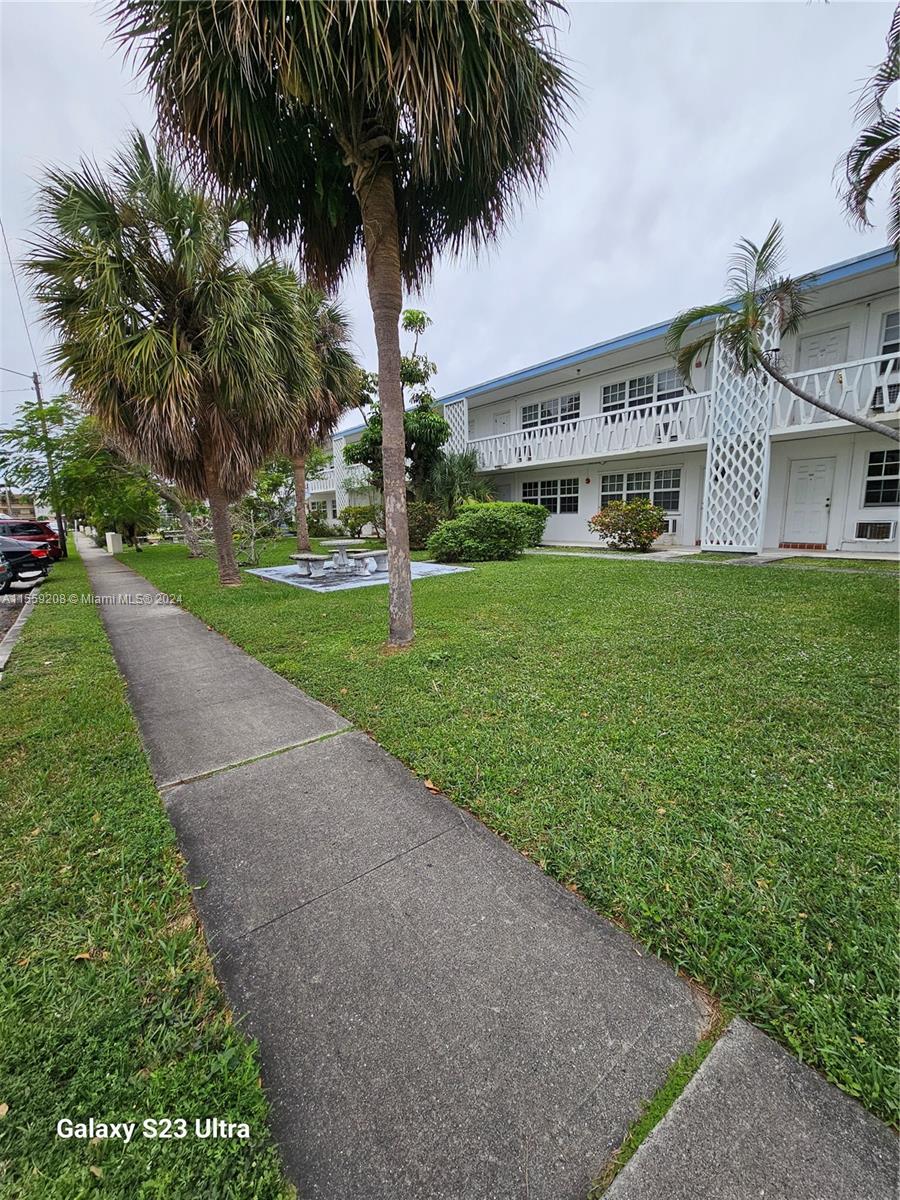 1471 NE 170th St 117A, North Miami Beach, Florida 33162, 1 Bedroom Bedrooms, ,1 BathroomBathrooms,Residential,For Sale,1471 NE 170th St 117A,A11559208