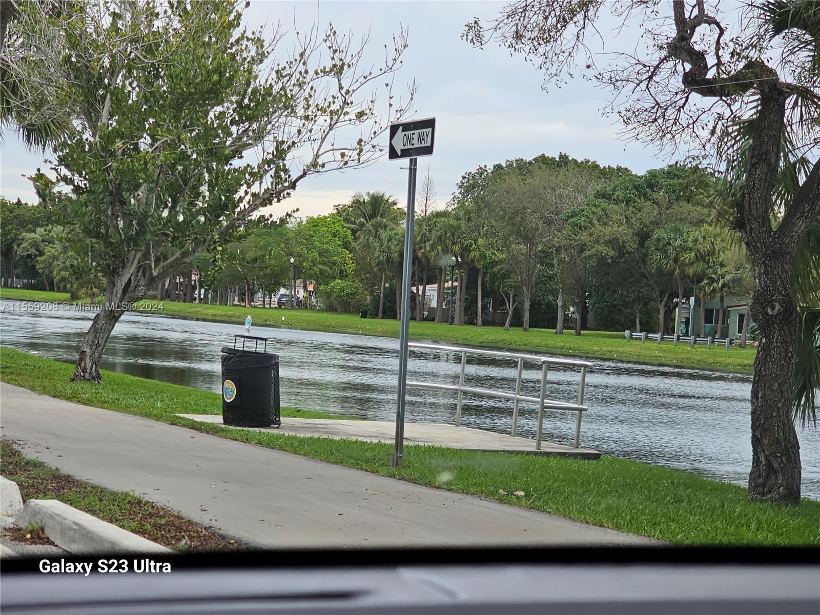 1471 NE 170th St 117A, North Miami Beach, Florida 33162, 1 Bedroom Bedrooms, ,1 BathroomBathrooms,Residential,For Sale,1471 NE 170th St 117A,A11559208