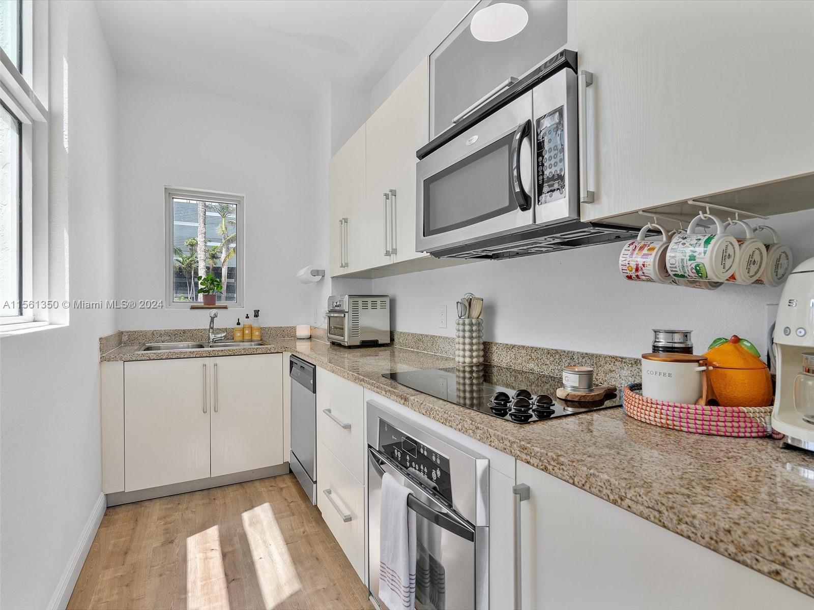 520 NE 29th St TH2, Miami, Florida 33137, 1 Bedroom Bedrooms, ,1 BathroomBathrooms,Residential,For Sale,520 NE 29th St TH2,A11561350