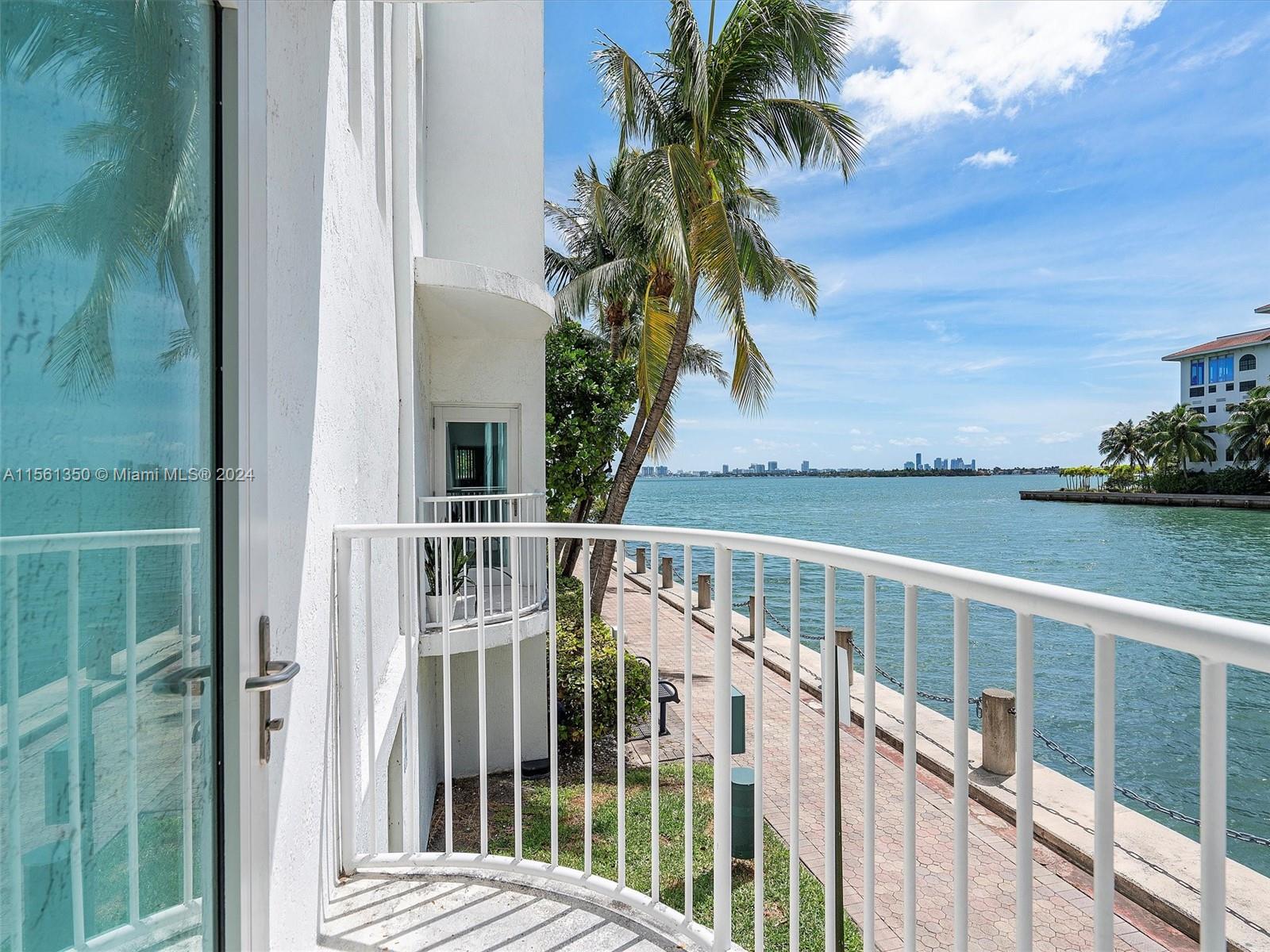 520 NE 29th St TH2, Miami, Florida 33137, 1 Bedroom Bedrooms, ,1 BathroomBathrooms,Residential,For Sale,520 NE 29th St TH2,A11561350