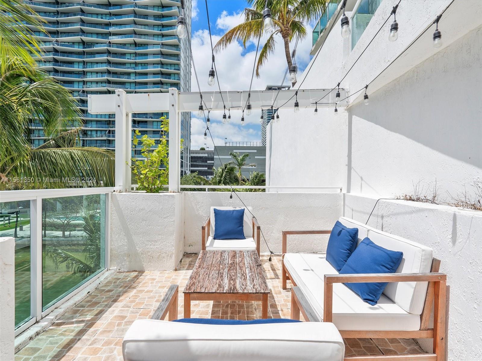 520 NE 29th St TH2, Miami, Florida 33137, 1 Bedroom Bedrooms, ,1 BathroomBathrooms,Residential,For Sale,520 NE 29th St TH2,A11561350