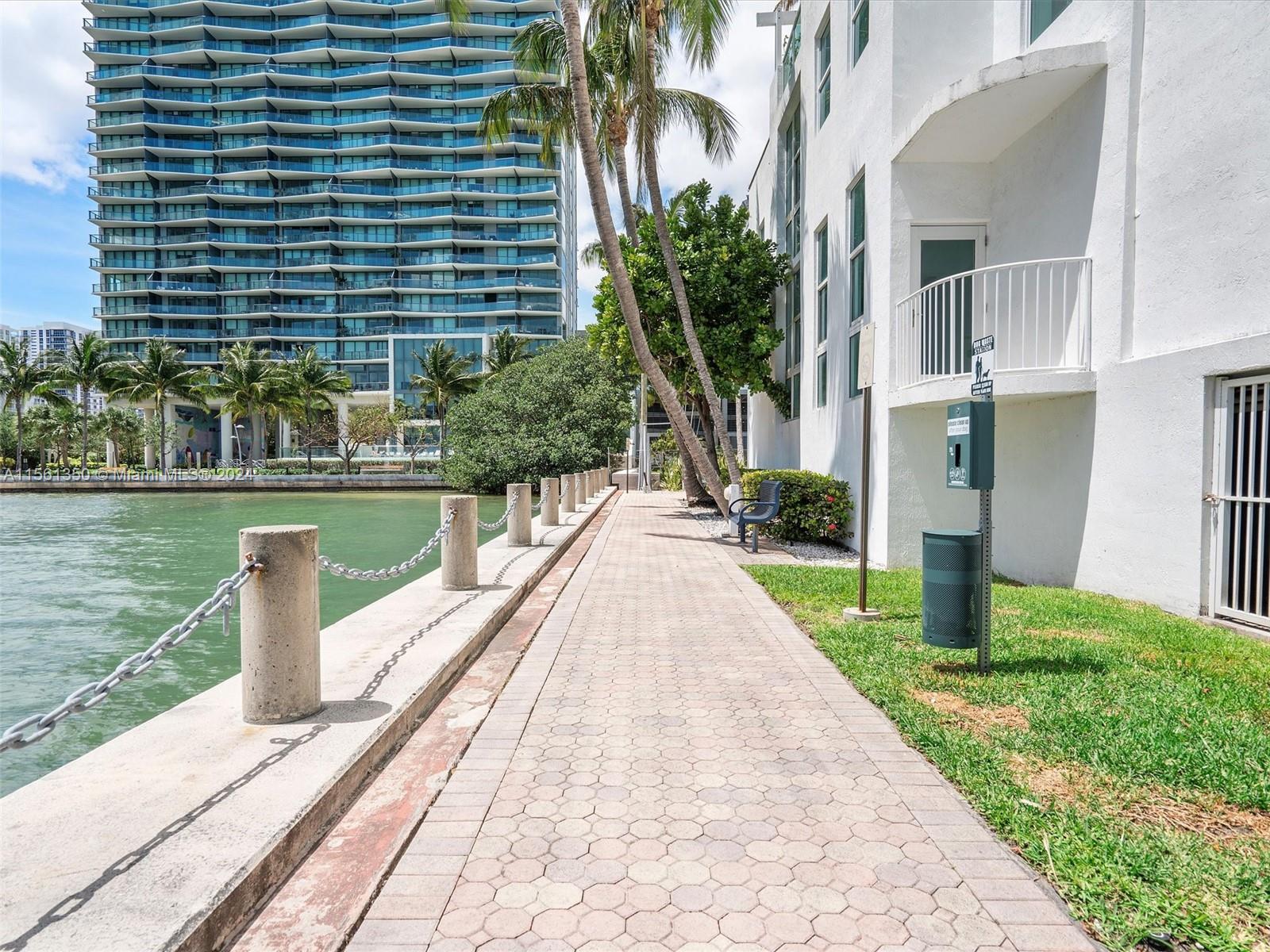 520 NE 29th St TH2, Miami, Florida 33137, 1 Bedroom Bedrooms, ,1 BathroomBathrooms,Residential,For Sale,520 NE 29th St TH2,A11561350