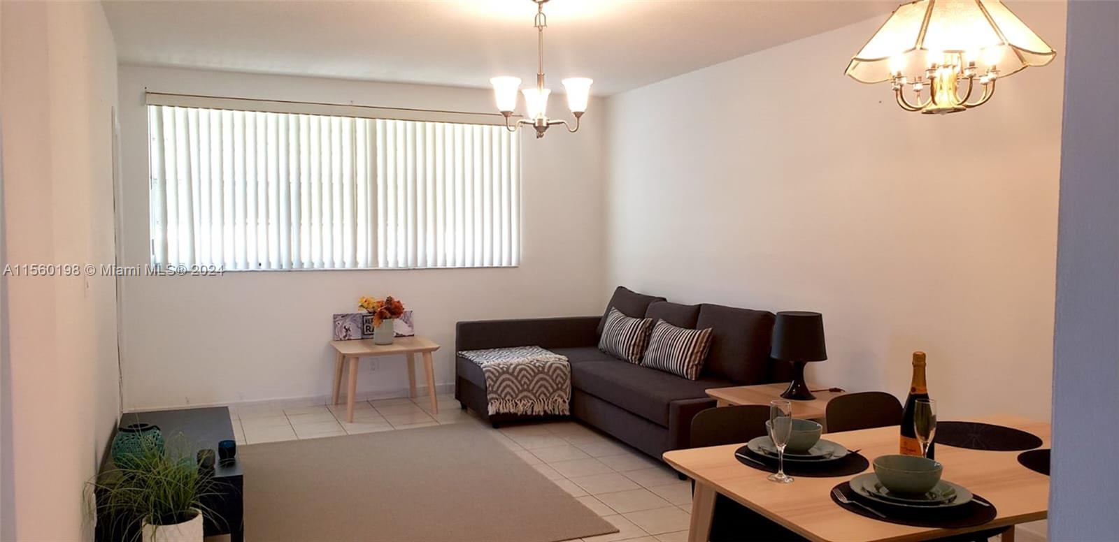 1333 E Hallandale Beach Blvd 404, Hallandale Beach, Florida 33009, 1 Bedroom Bedrooms, ,1 BathroomBathrooms,Residential,For Sale,1333 E Hallandale Beach Blvd 404,A11560198