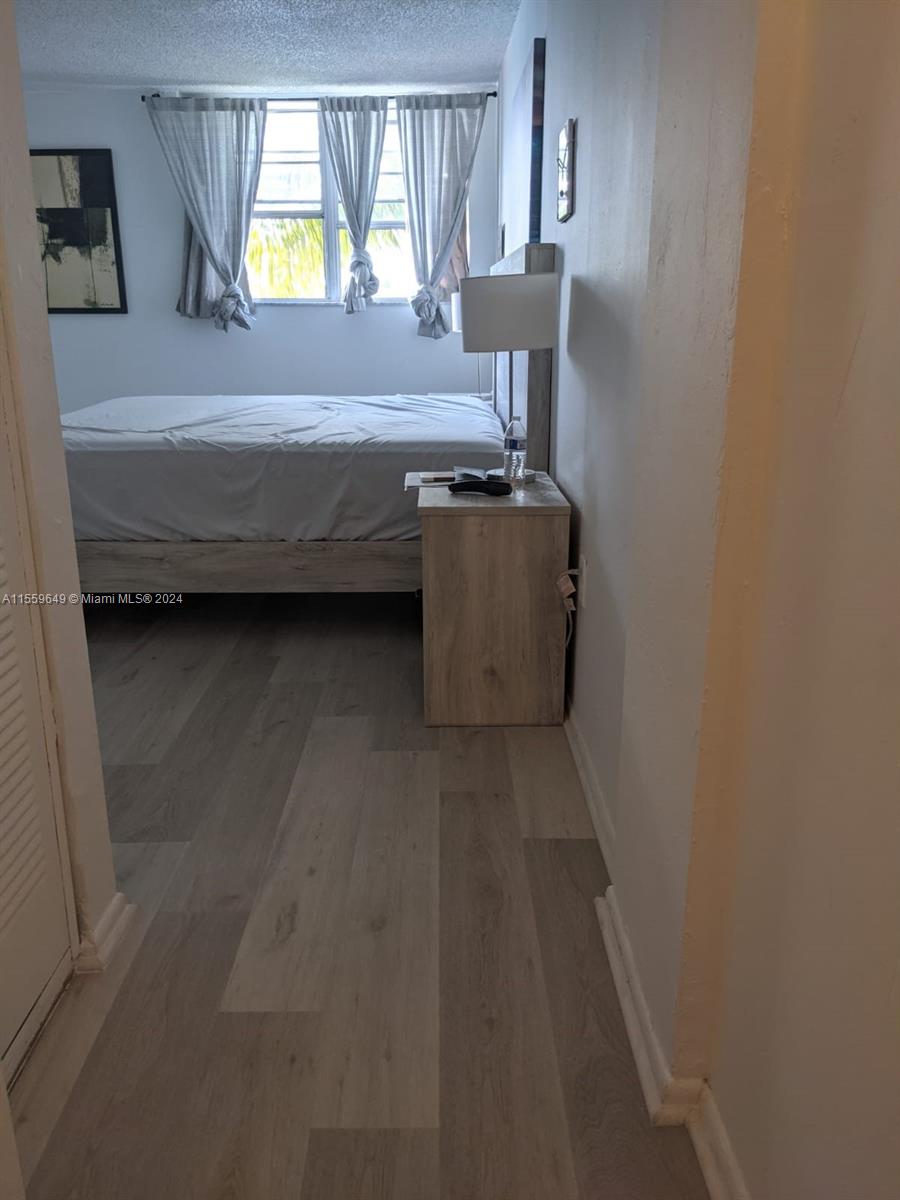 7900 Tatum Waterway Dr 211, Miami Beach, Florida 33141, 2 Bedrooms Bedrooms, ,1 BathroomBathrooms,Residential,For Sale,7900 Tatum Waterway Dr 211,A11559649