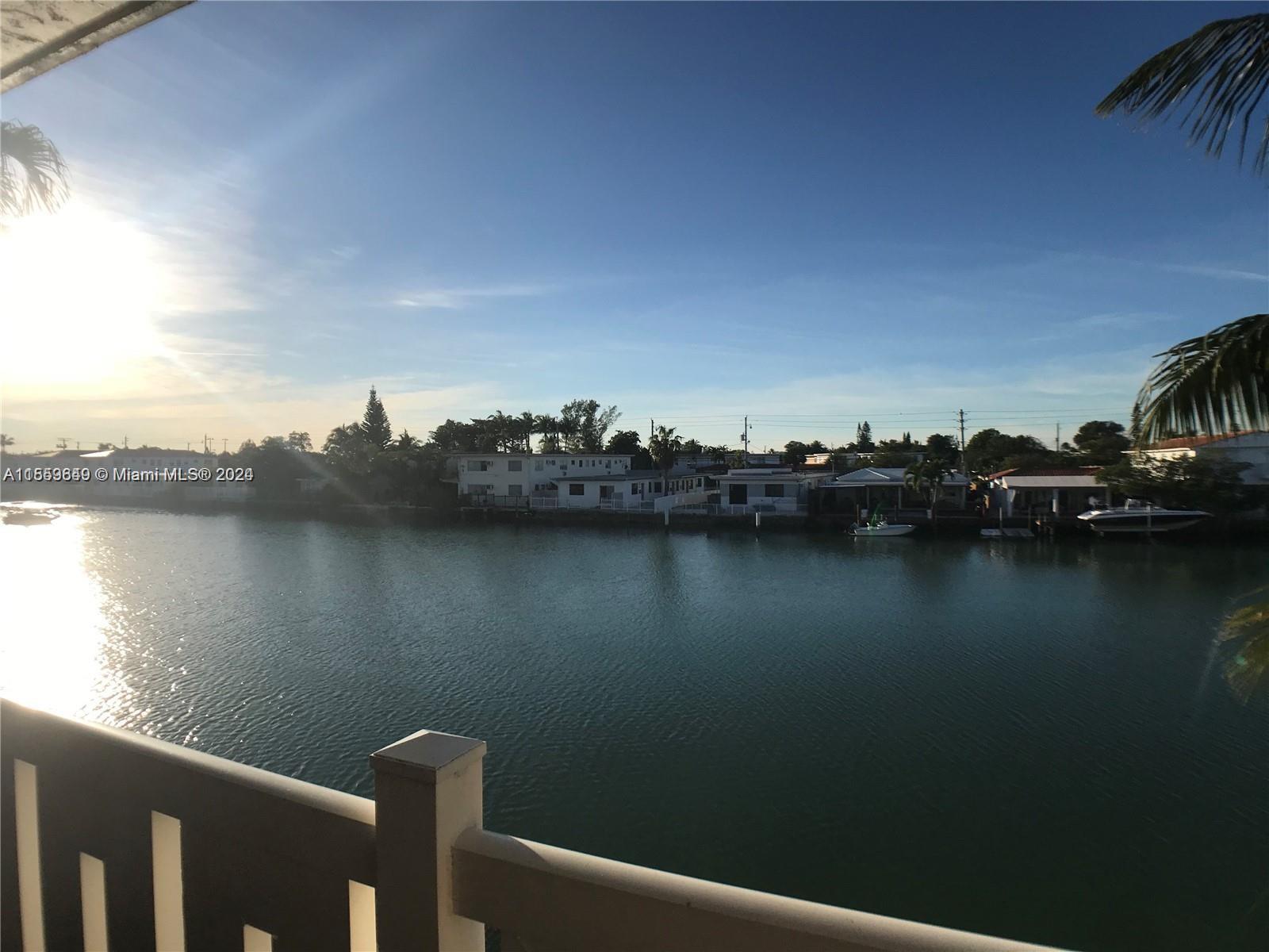 7900 Tatum Waterway Dr 211, Miami Beach, Florida 33141, 2 Bedrooms Bedrooms, ,1 BathroomBathrooms,Residential,For Sale,7900 Tatum Waterway Dr 211,A11559649