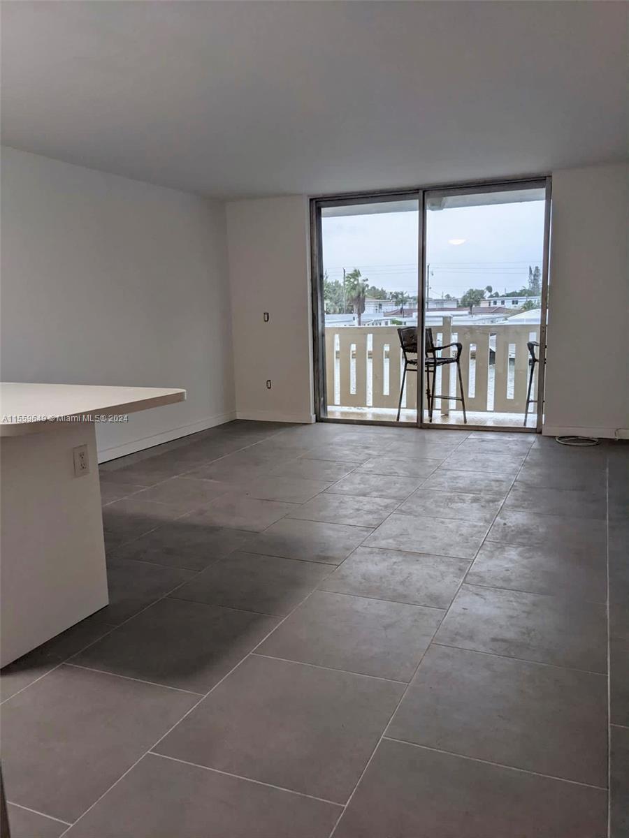 7900 Tatum Waterway Dr 211, Miami Beach, Florida 33141, 2 Bedrooms Bedrooms, ,1 BathroomBathrooms,Residential,For Sale,7900 Tatum Waterway Dr 211,A11559649