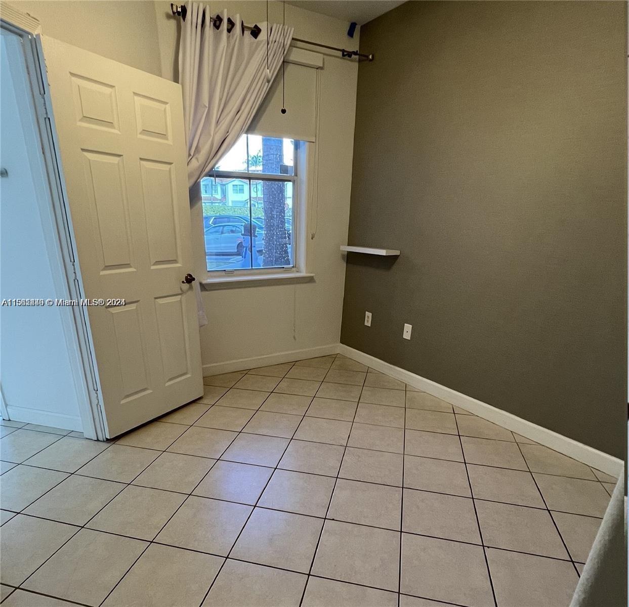 5570 NW 107th Ave 907, Doral, Florida 33178, 4 Bedrooms Bedrooms, ,3 BathroomsBathrooms,Residential,For Sale,5570 NW 107th Ave 907,A11561449