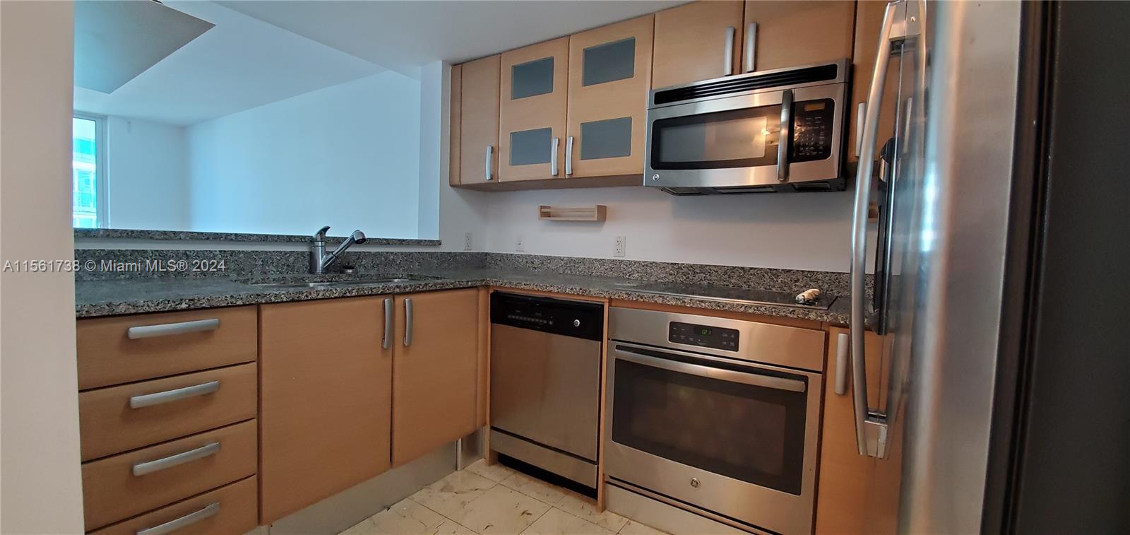 2101 Brickell Ave 1808, Miami, Florida 33129, 1 Bedroom Bedrooms, ,1 BathroomBathrooms,Residentiallease,For Rent,2101 Brickell Ave 1808,A11561738