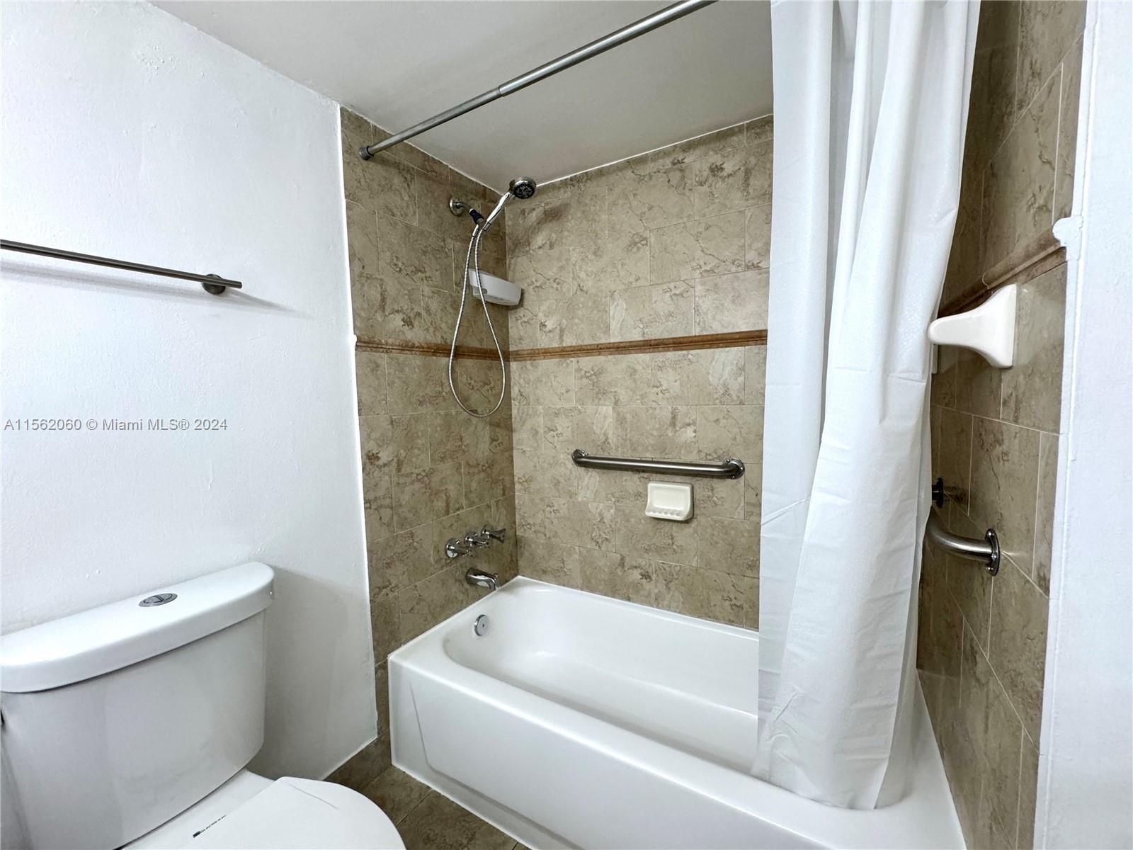 1801 S Treasure Dr 109, North Bay Village, Florida 33141, 1 Bedroom Bedrooms, ,1 BathroomBathrooms,Residentiallease,For Rent,1801 S Treasure Dr 109,A11562060