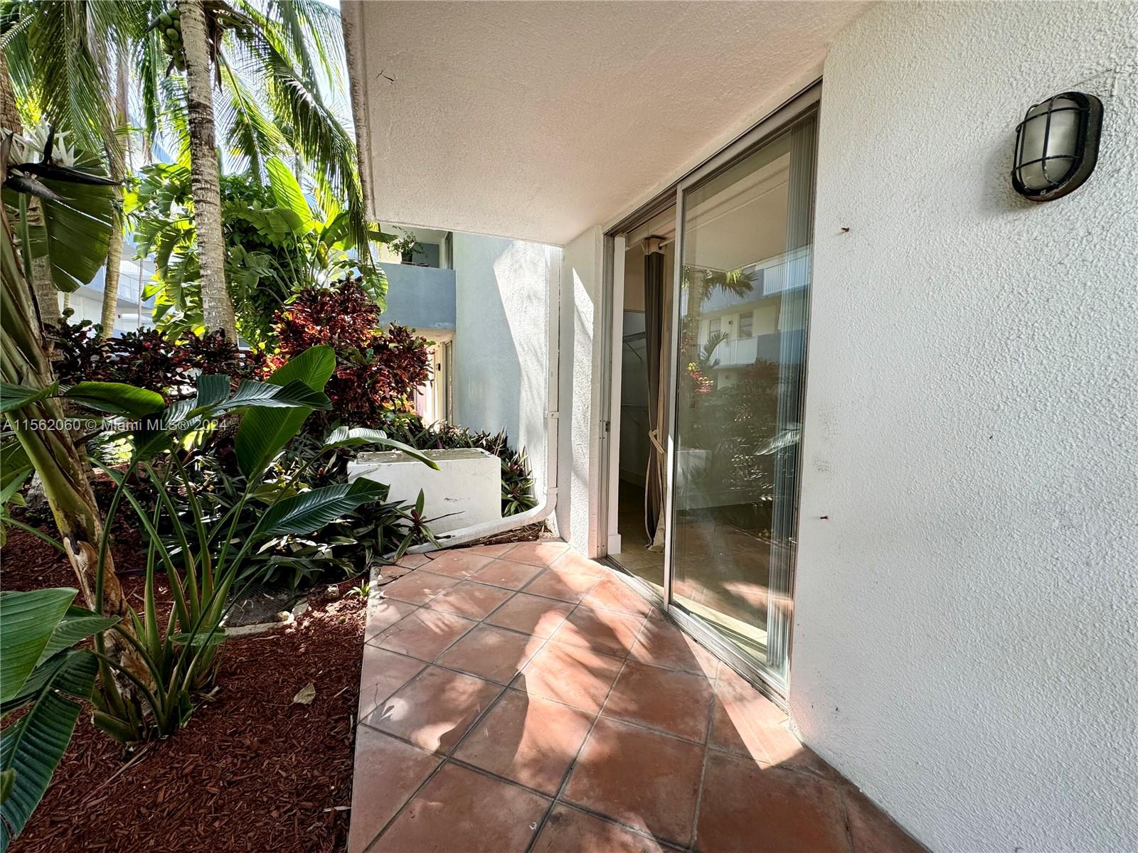 1801 S Treasure Dr 109, North Bay Village, Florida 33141, 1 Bedroom Bedrooms, ,1 BathroomBathrooms,Residentiallease,For Rent,1801 S Treasure Dr 109,A11562060