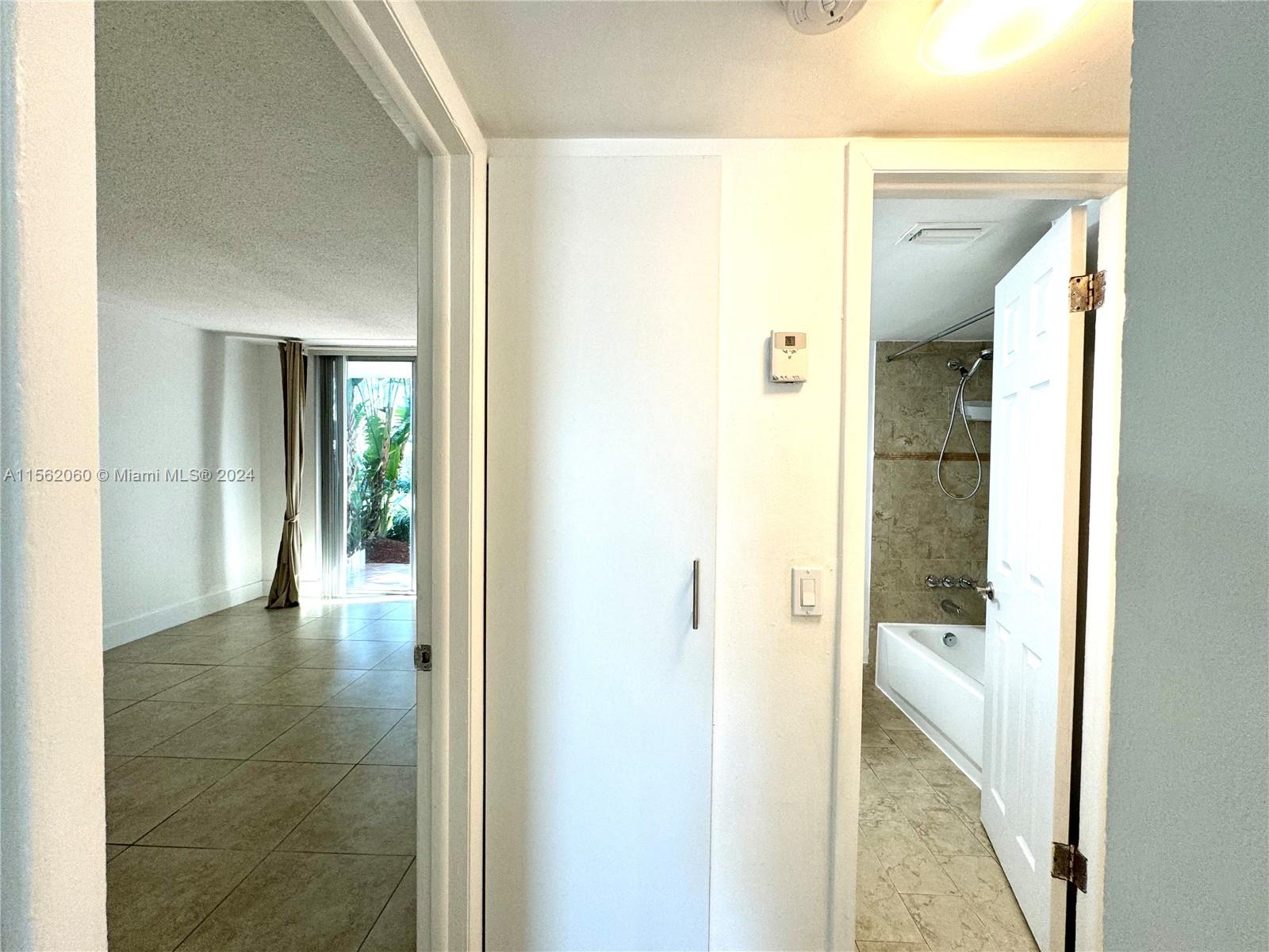 1801 S Treasure Dr 109, North Bay Village, Florida 33141, 1 Bedroom Bedrooms, ,1 BathroomBathrooms,Residentiallease,For Rent,1801 S Treasure Dr 109,A11562060