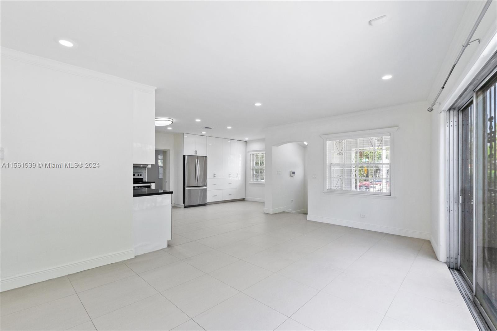 1015 NW 17th Ct, Miami, Florida 33125, 4 Bedrooms Bedrooms, ,3 BathroomsBathrooms,Residentiallease,For Rent,1015 NW 17th Ct,A11561939