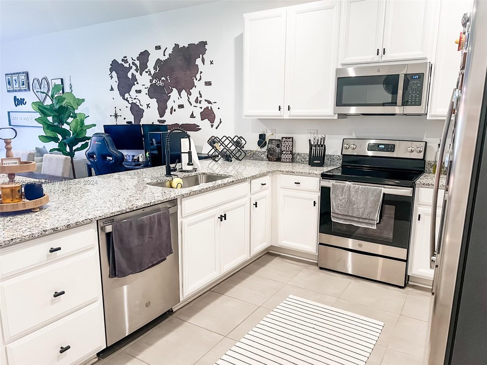 23292 SW 110th Ave, Homestead, Florida 33032, 3 Bedrooms Bedrooms, ,2 BathroomsBathrooms,Residential,For Sale,23292 SW 110th Ave,A11562084