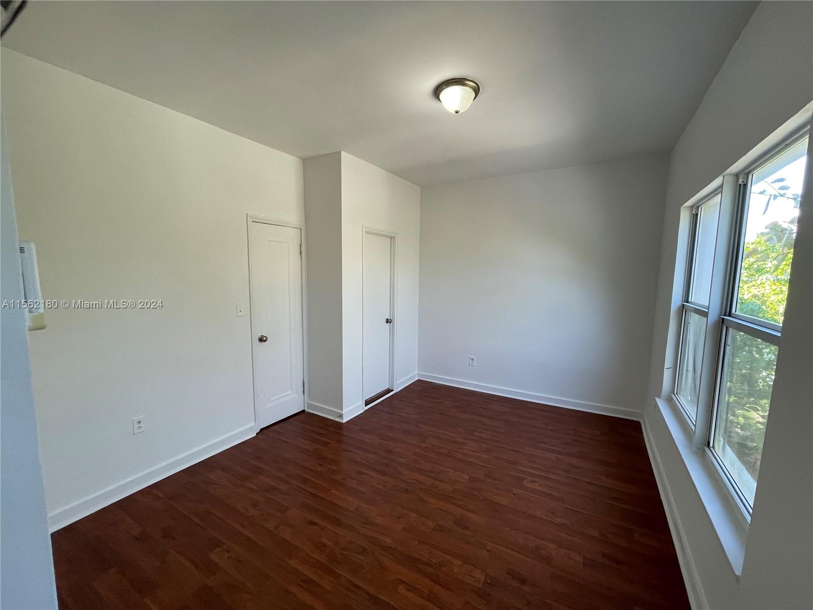 4035 N Meridian Ave 304, Miami Beach, Florida 33140, 1 Bedroom Bedrooms, ,1 BathroomBathrooms,Residentiallease,For Rent,4035 N Meridian Ave 304,A11562180