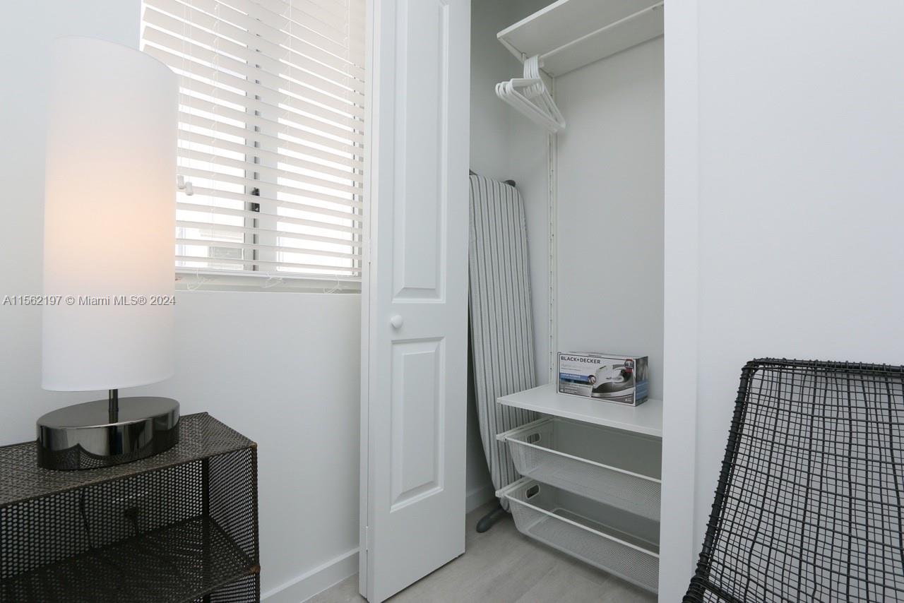 1601 Meridian Ave 210, Miami Beach, Florida 33139, 1 Bedroom Bedrooms, ,1 BathroomBathrooms,Residentiallease,For Rent,1601 Meridian Ave 210,A11562197