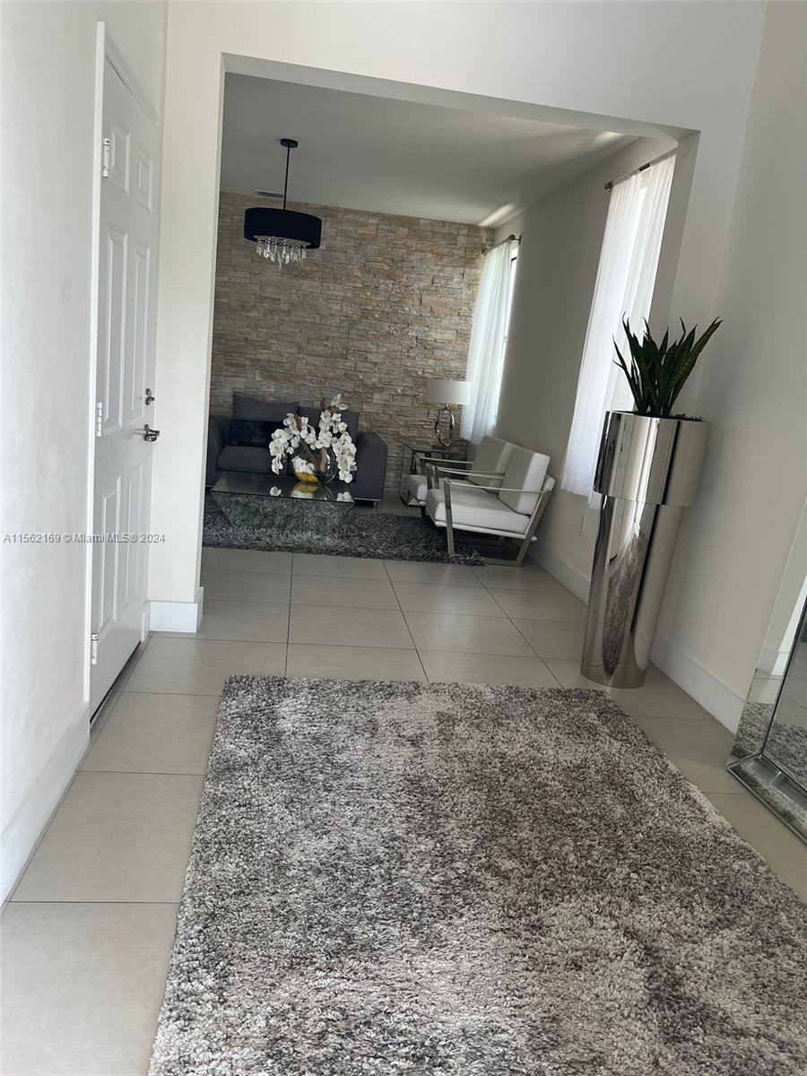 10494 NW 70th Ln, Doral, Florida 33178, 5 Bedrooms Bedrooms, ,4 BathroomsBathrooms,Residential,For Sale,10494 NW 70th Ln,A11562169