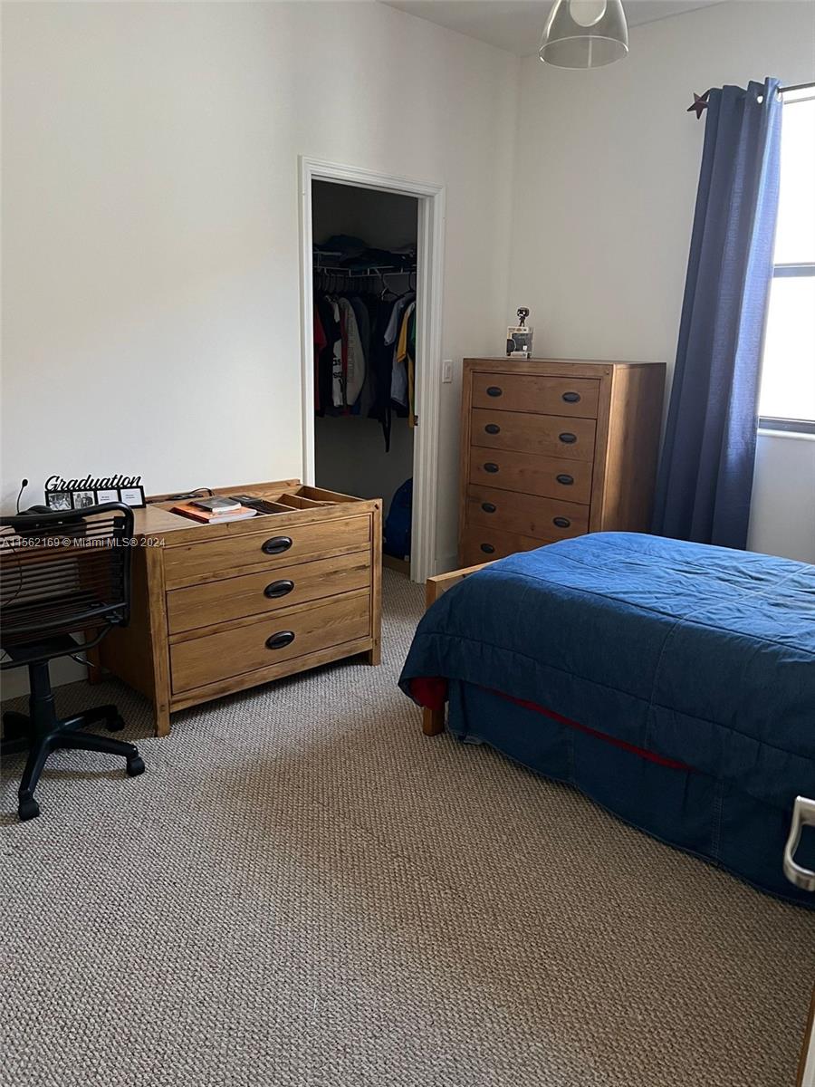 10494 NW 70th Ln, Doral, Florida 33178, 5 Bedrooms Bedrooms, ,4 BathroomsBathrooms,Residential,For Sale,10494 NW 70th Ln,A11562169