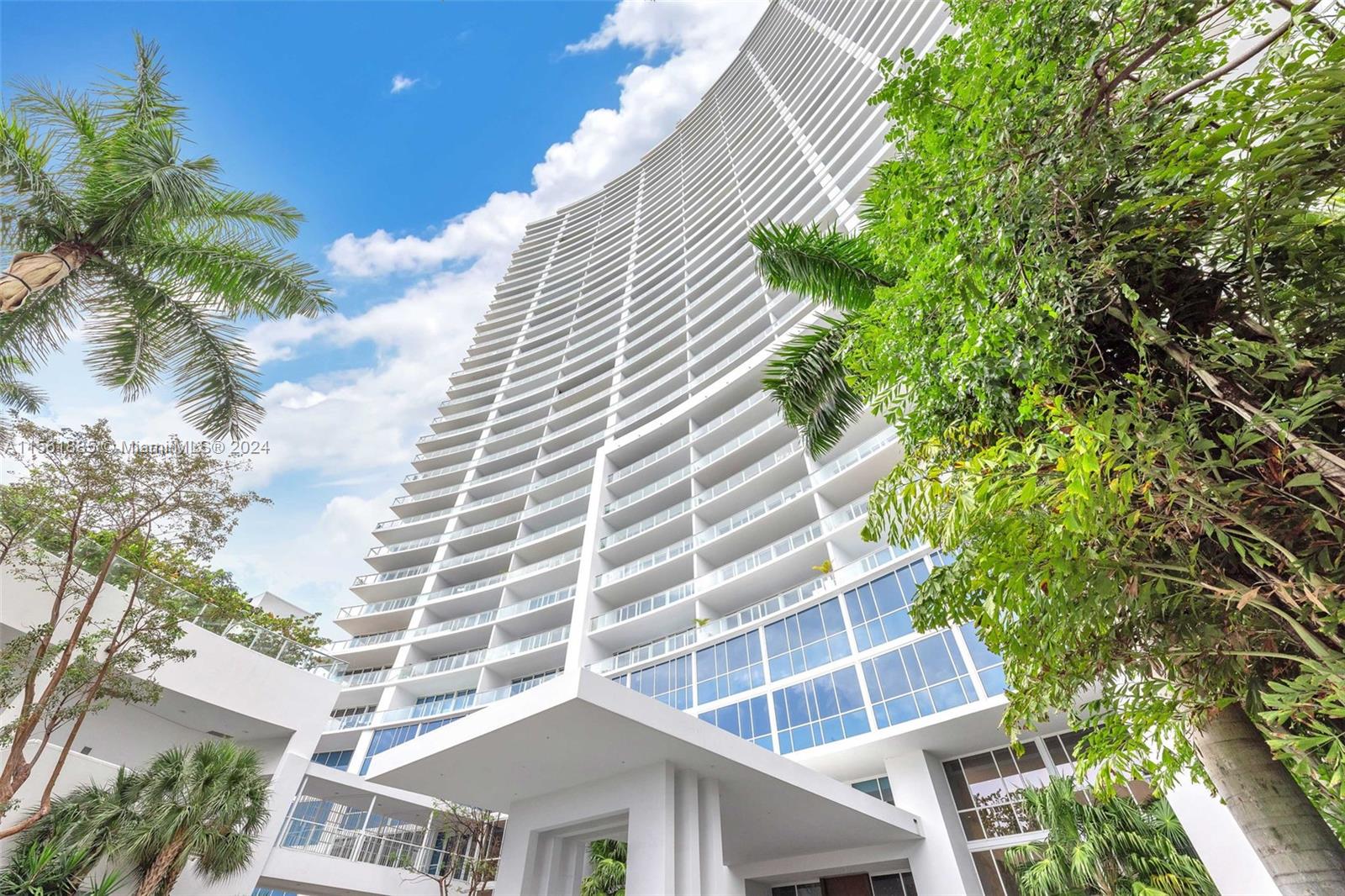 2020 N Bayshore Dr 3205, Miami, Florida 33137, 2 Bedrooms Bedrooms, ,2 BathroomsBathrooms,Residentiallease,For Rent,2020 N Bayshore Dr 3205,A11561885