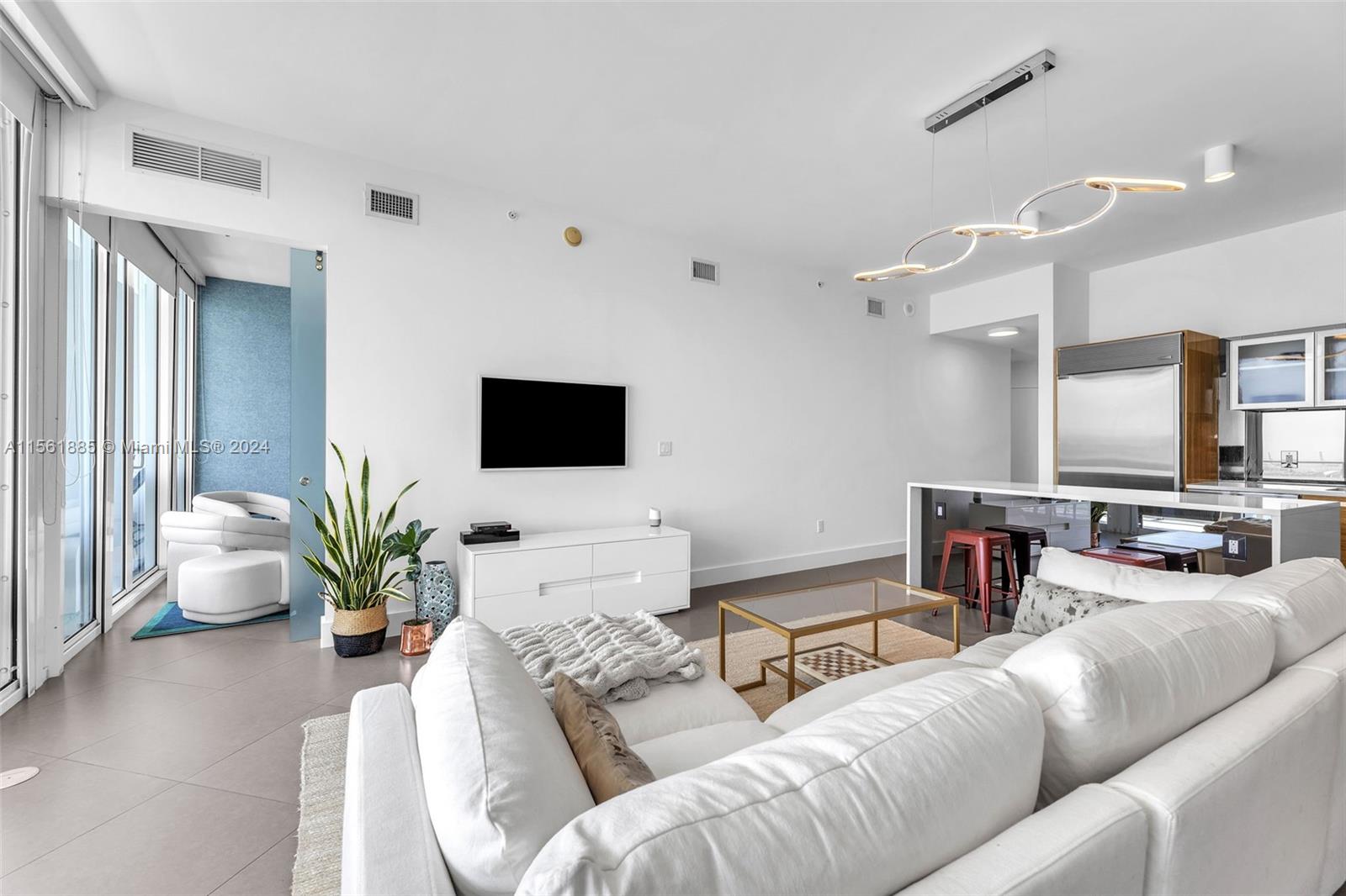 2020 N Bayshore Dr 3205, Miami, Florida 33137, 2 Bedrooms Bedrooms, ,2 BathroomsBathrooms,Residentiallease,For Rent,2020 N Bayshore Dr 3205,A11561885