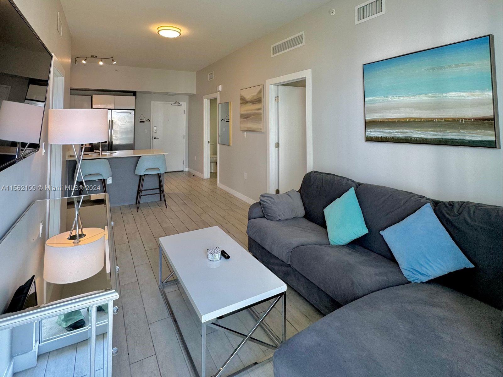 321 NE 26th St 801, Miami, Florida 33137, 2 Bedrooms Bedrooms, ,2 BathroomsBathrooms,Residentiallease,For Rent,321 NE 26th St 801,A11562109