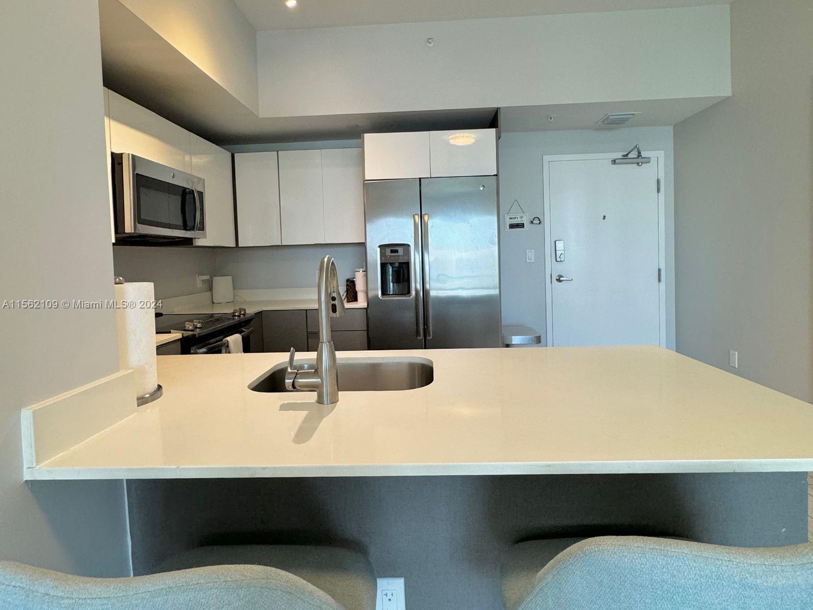 321 NE 26th St 801, Miami, Florida 33137, 2 Bedrooms Bedrooms, ,2 BathroomsBathrooms,Residentiallease,For Rent,321 NE 26th St 801,A11562109