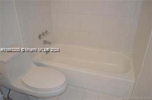7110 Fairway Dr L22, Miami Lakes, Florida 33014, 1 Bedroom Bedrooms, ,1 BathroomBathrooms,Residentiallease,For Rent,7110 Fairway Dr L22,A11562202