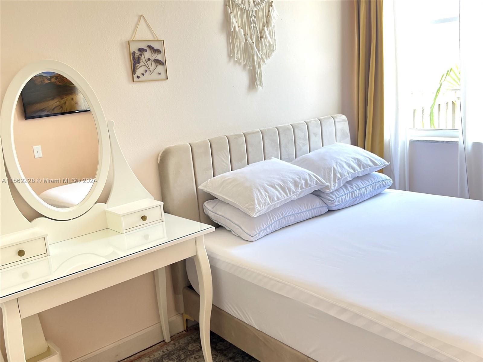 20200 W Country Club Dr PH24, Aventura, Florida 33180, 3 Bedrooms Bedrooms, ,2 BathroomsBathrooms,Residential,For Sale,20200 W Country Club Dr PH24,A11562228