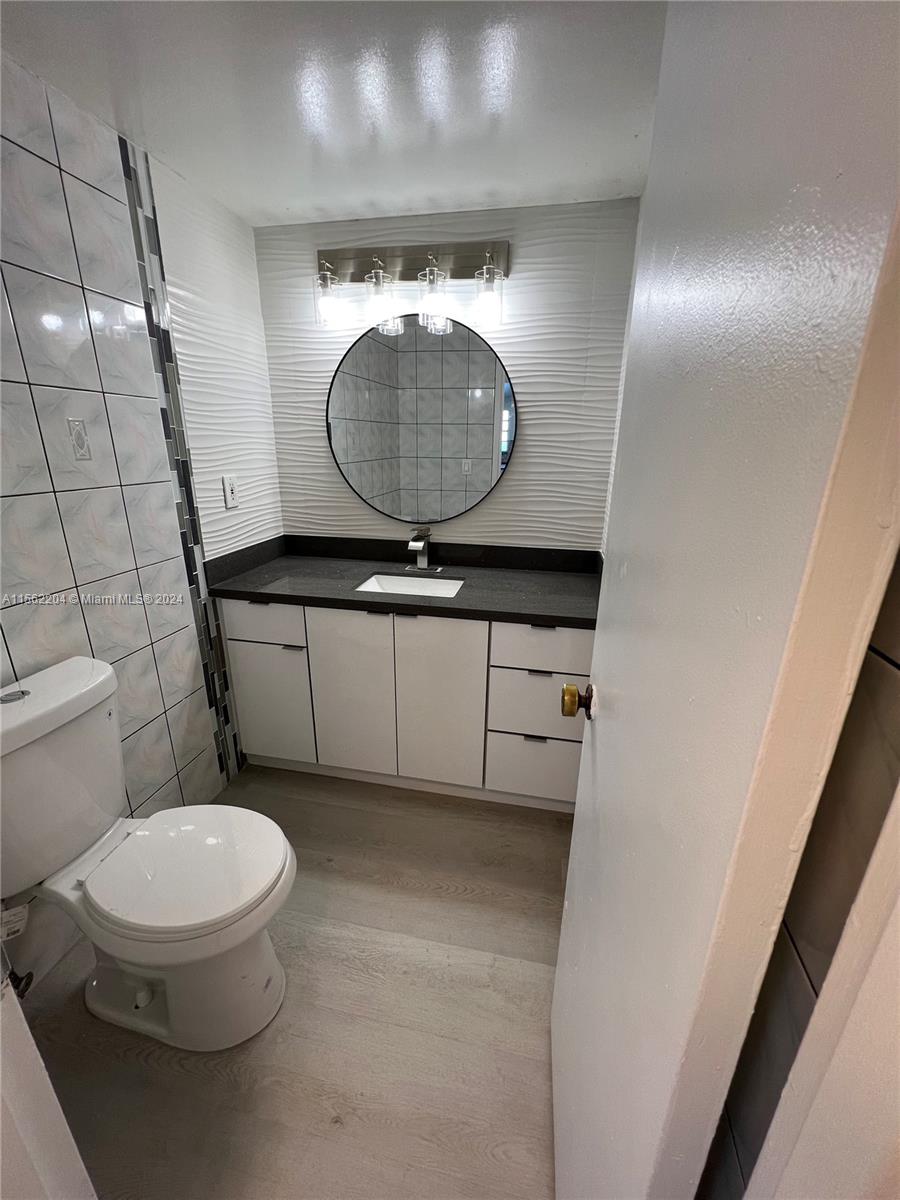 1865 79th St Cswy 12I, North Bay Village, Florida 33141, 1 Bedroom Bedrooms, ,1 BathroomBathrooms,Residential,For Sale,1865 79th St Cswy 12I,A11562204
