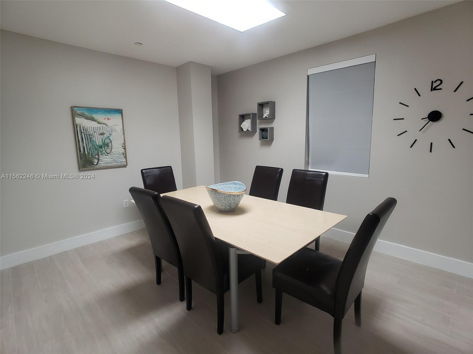 Miami Beach, Florida 33141, 1 Bedroom Bedrooms, ,1 BathroomBathrooms,Residentiallease,For Rent,A11562246