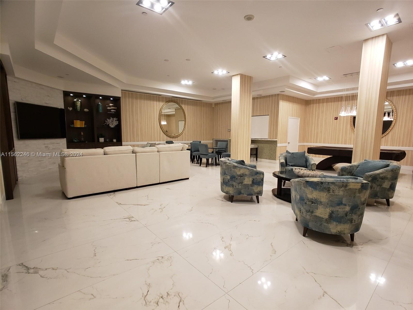 Miami Beach, Florida 33141, 1 Bedroom Bedrooms, ,1 BathroomBathrooms,Residentiallease,For Rent,A11562246