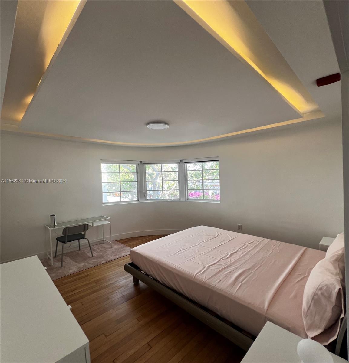600 15th St 12, Miami Beach, Florida 33139, 1 Bedroom Bedrooms, ,1 BathroomBathrooms,Residentiallease,For Rent,600 15th St 12,A11562241